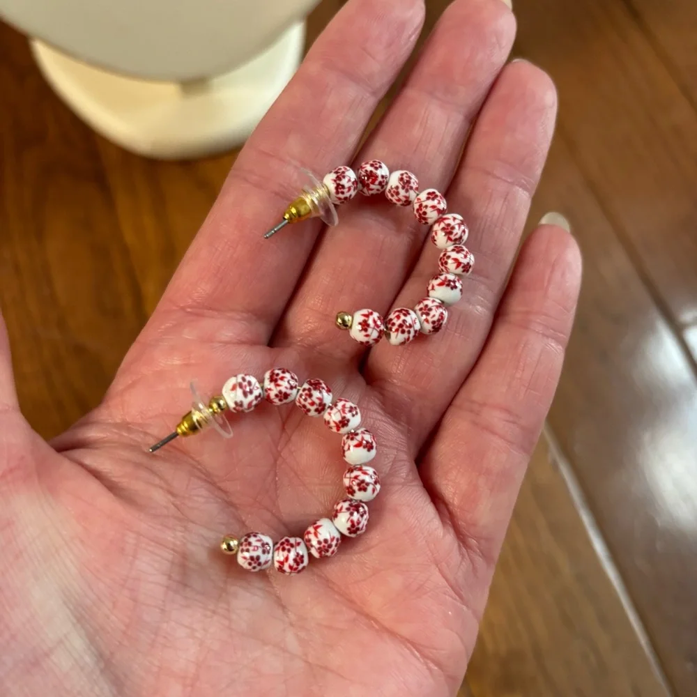 White Ceramic Beaded Necklace and Earring Set with Red Floral Print
